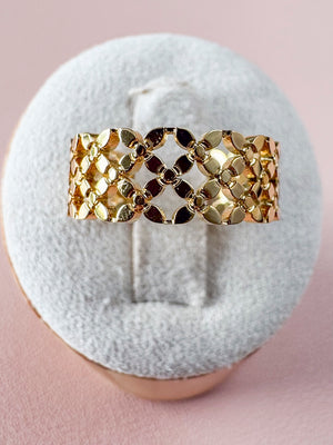 Bague Fleur – Bague dorée ajourée motif floral