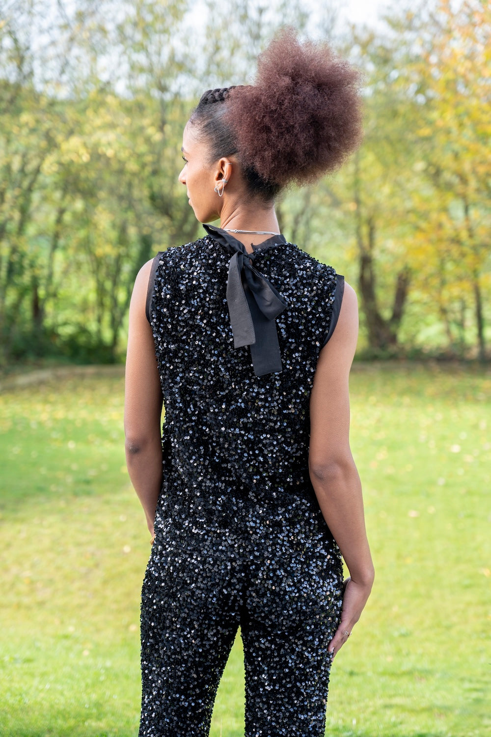 blouse sequin noir 