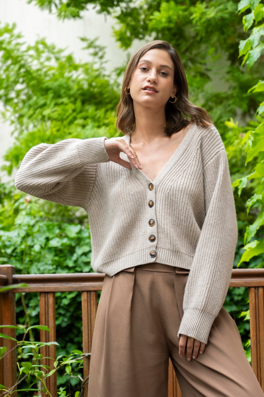 Cardigan SAKURA – Gilet court en maille beige
