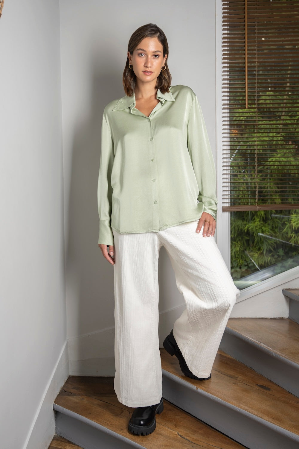 Chemise MAISSA – Satin de viscose vert menthe pâle