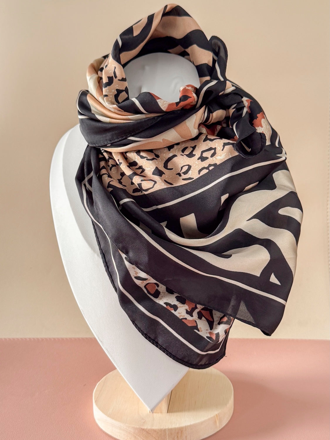 Foulard FRANCK – Carré imprimé patchwork animalier
