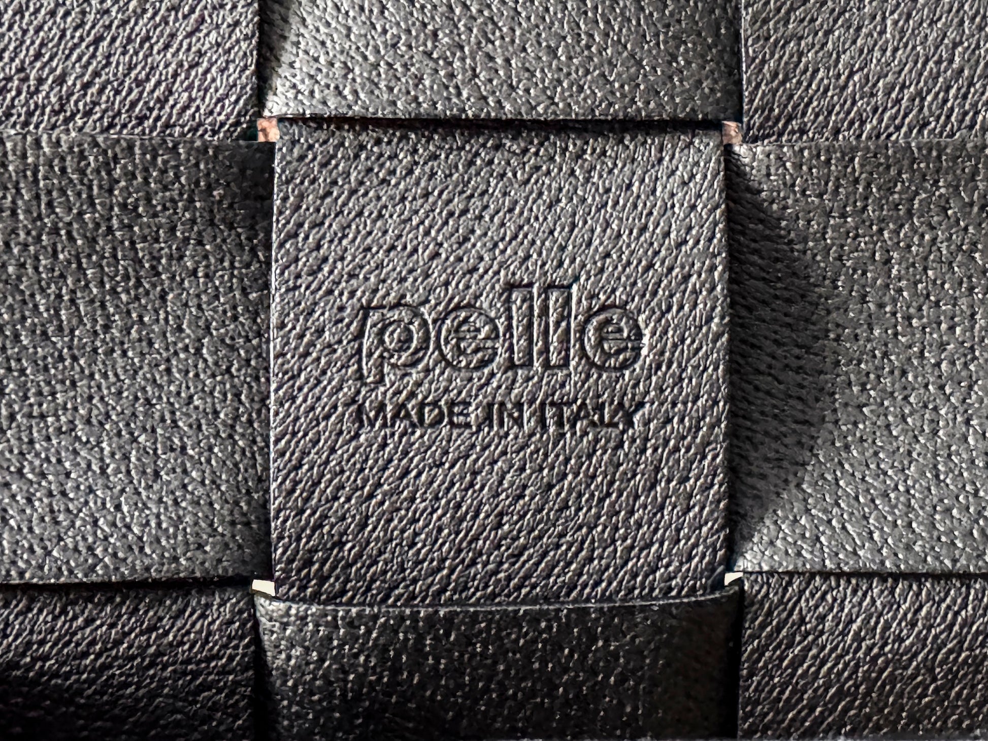 Sac WILLY – Petit sac en cuir tressé noir