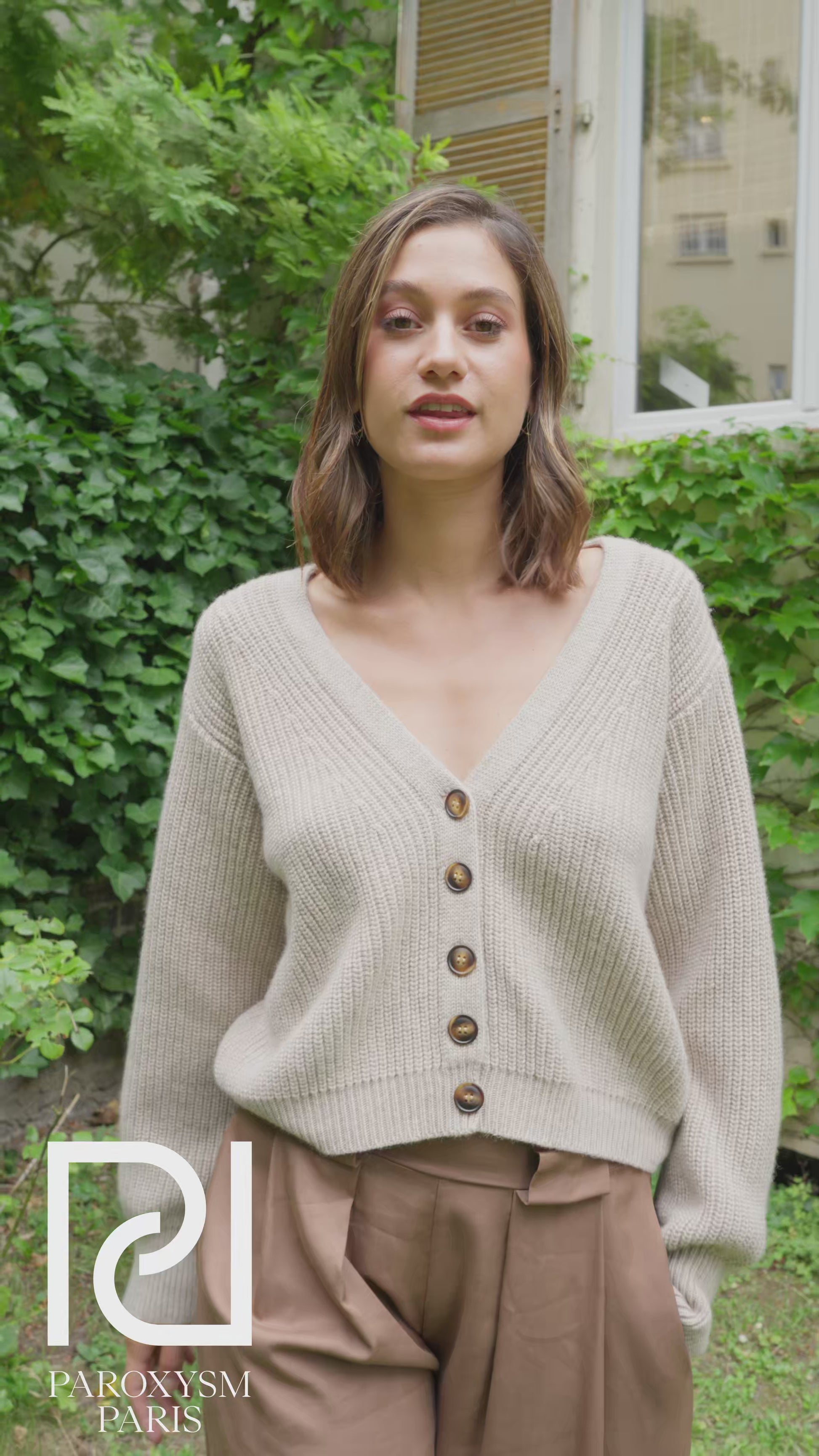 Cardigan SAKURA – Gilet court en maille beige